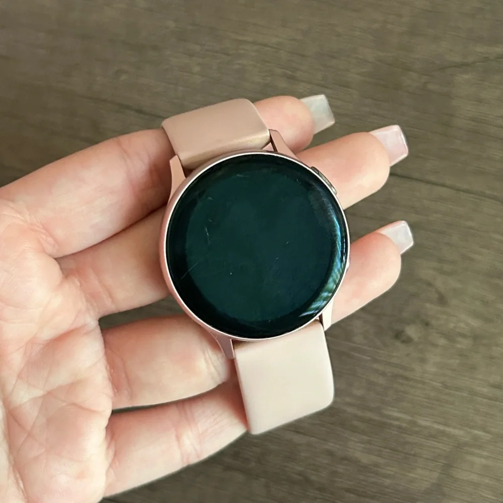 SAMSUNG Galaxy Watch Active (40MM, GPS, Bluetooth) Smart Watch-Rose Gold (USED)